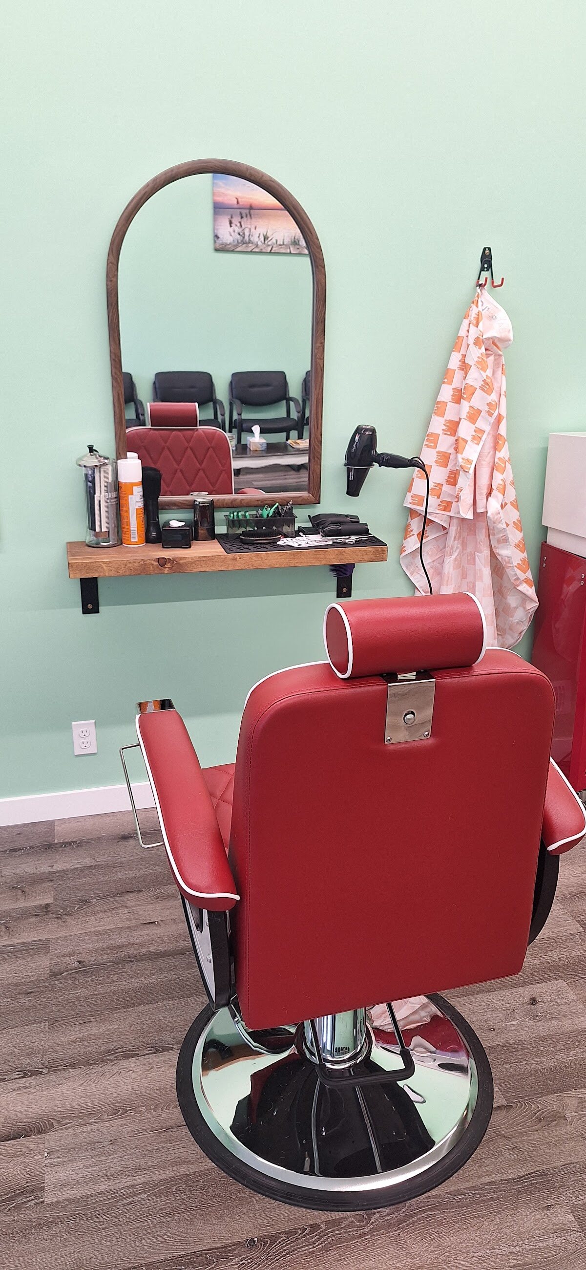 Cal's Barbershop