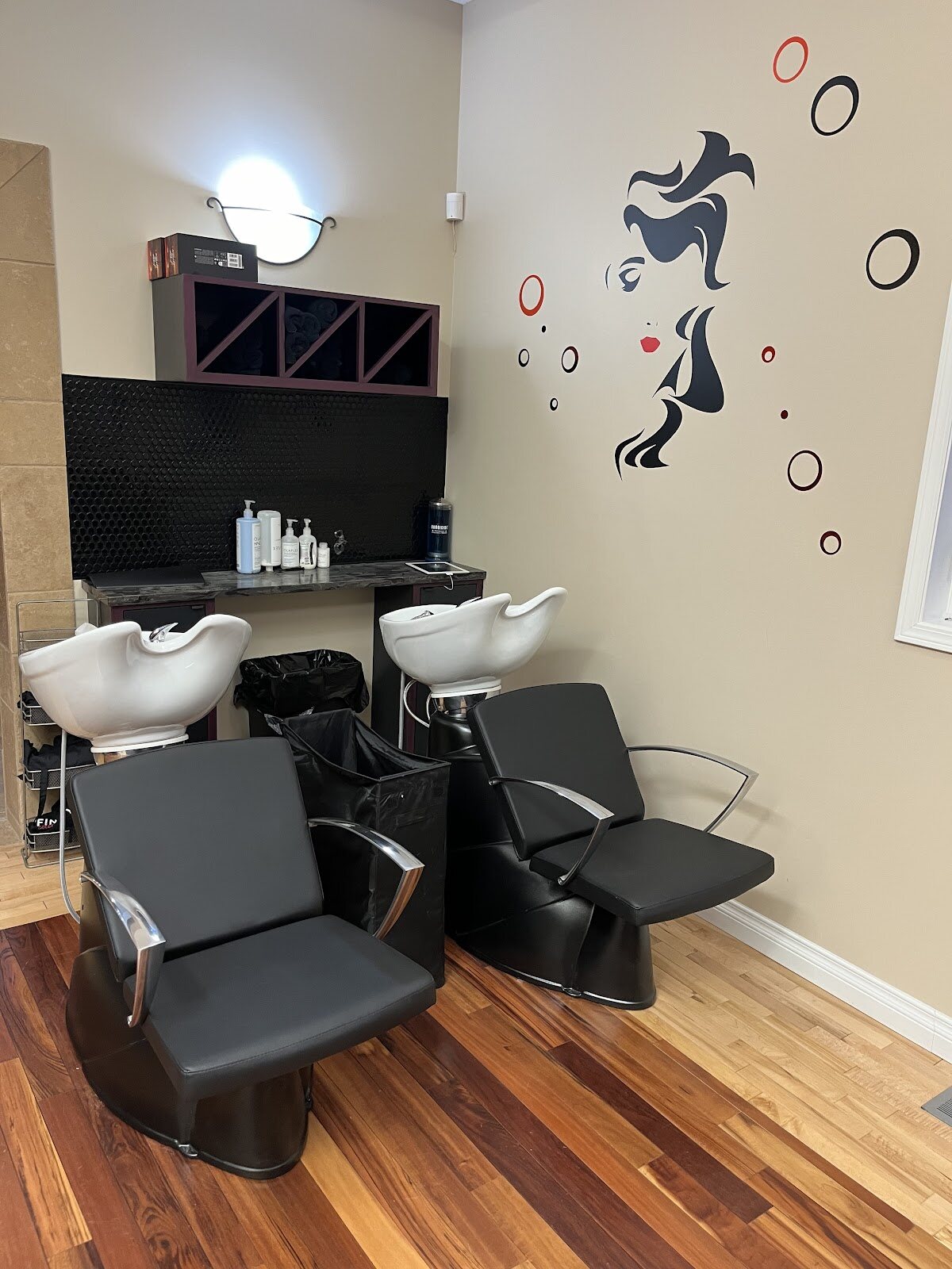 Identity Hair Design Group
