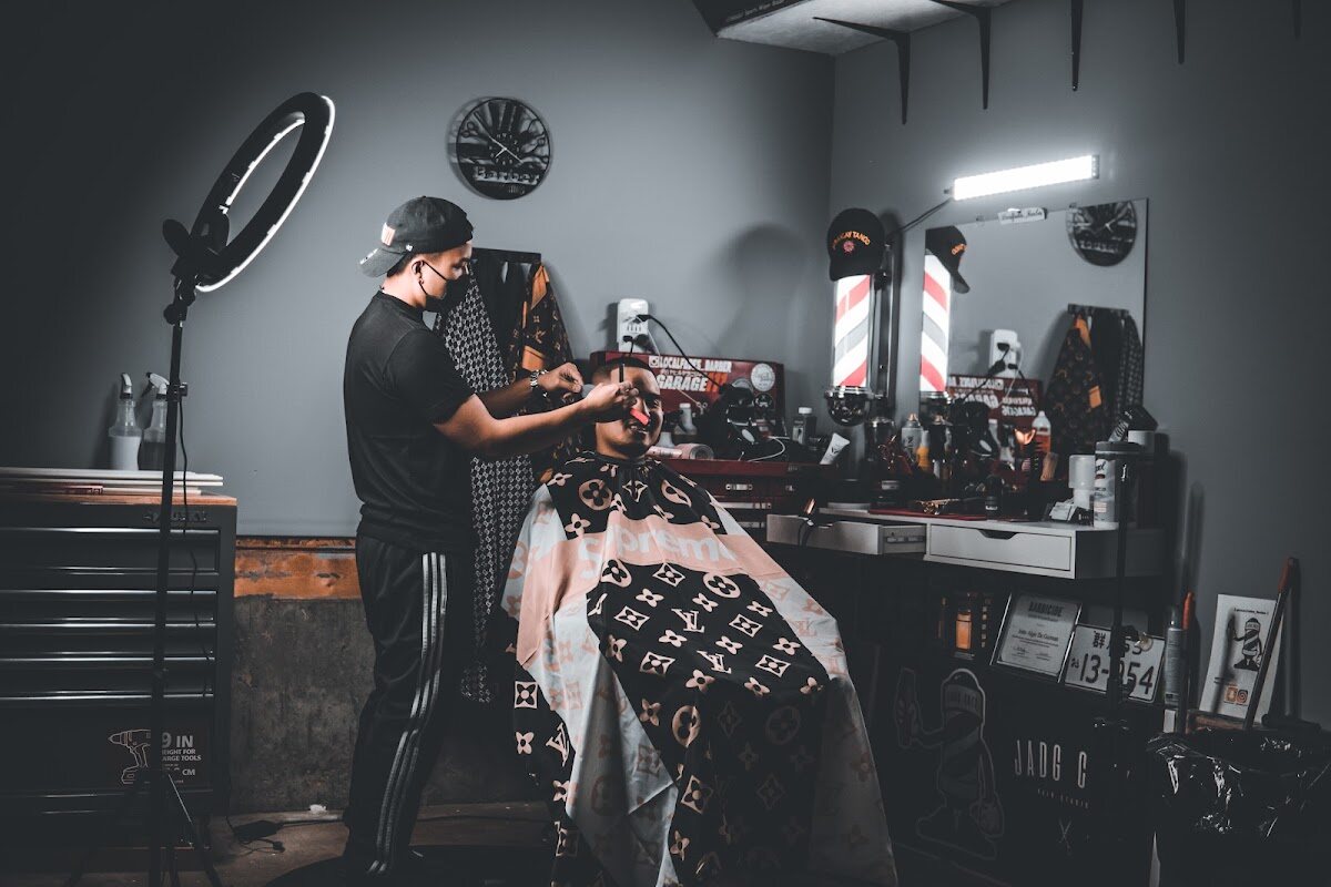 LOCAL FADES