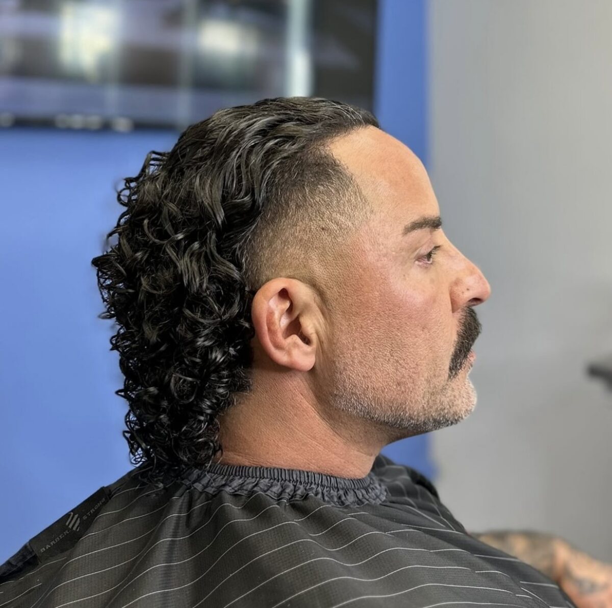Razors Edge Barber Shoppe - Marda Loop