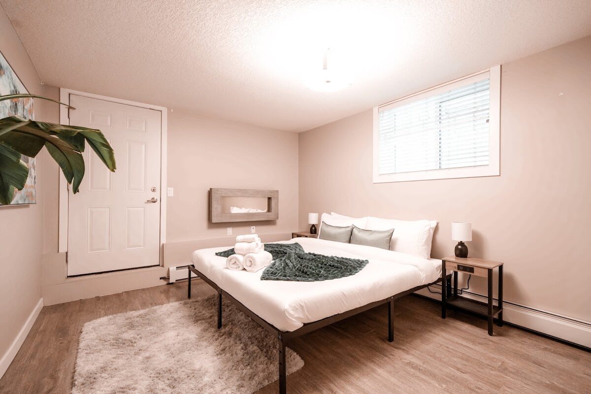 Sage on the Bow | 1 bd Central Condo